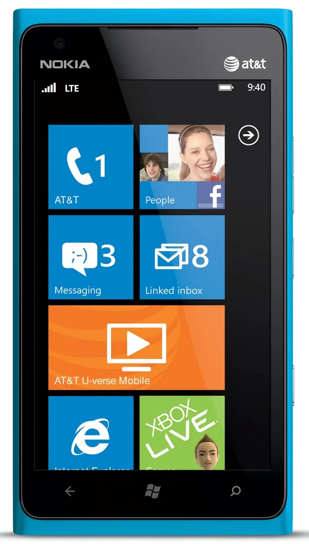 Servis mobilu Nokia Lumia 900